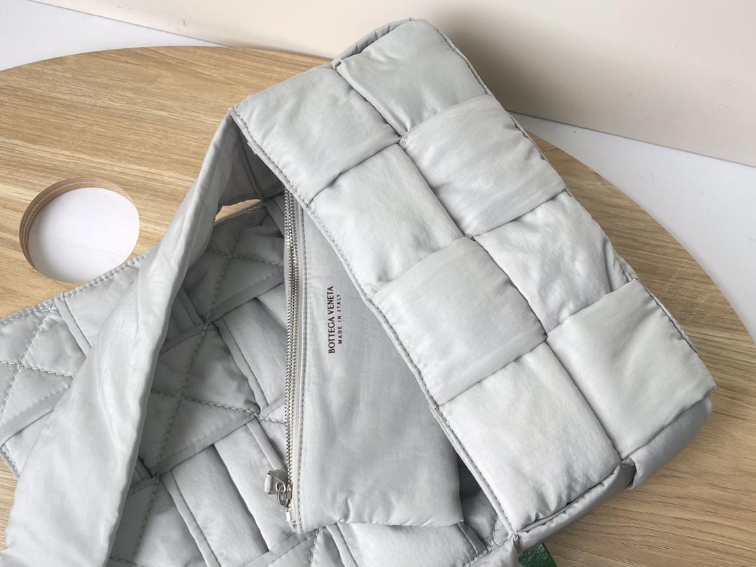 Bottega Veneta Bottega Veneta Padded Tech Cassette 레플리카 43번 이미지 - Bag | 세미샵 레플리카 사이트