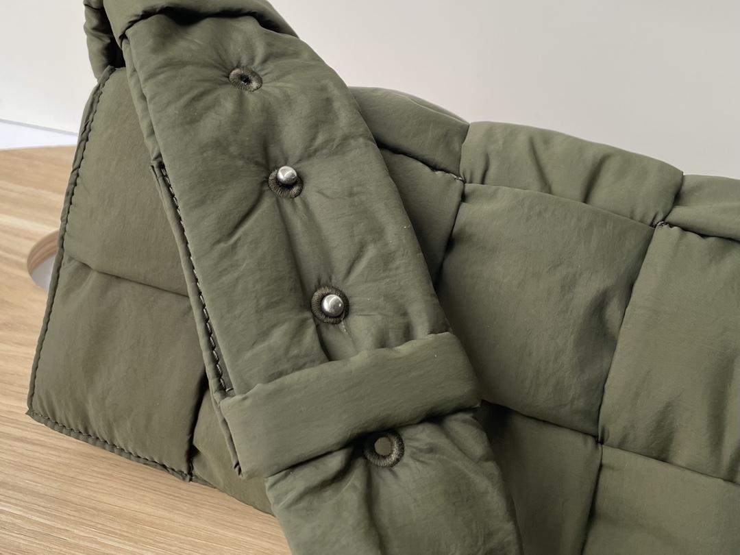 Bottega Veneta Bottega Veneta Padded Tech Cassette 레플리카 50번 이미지 - Bag | 세미샵 레플리카 사이트