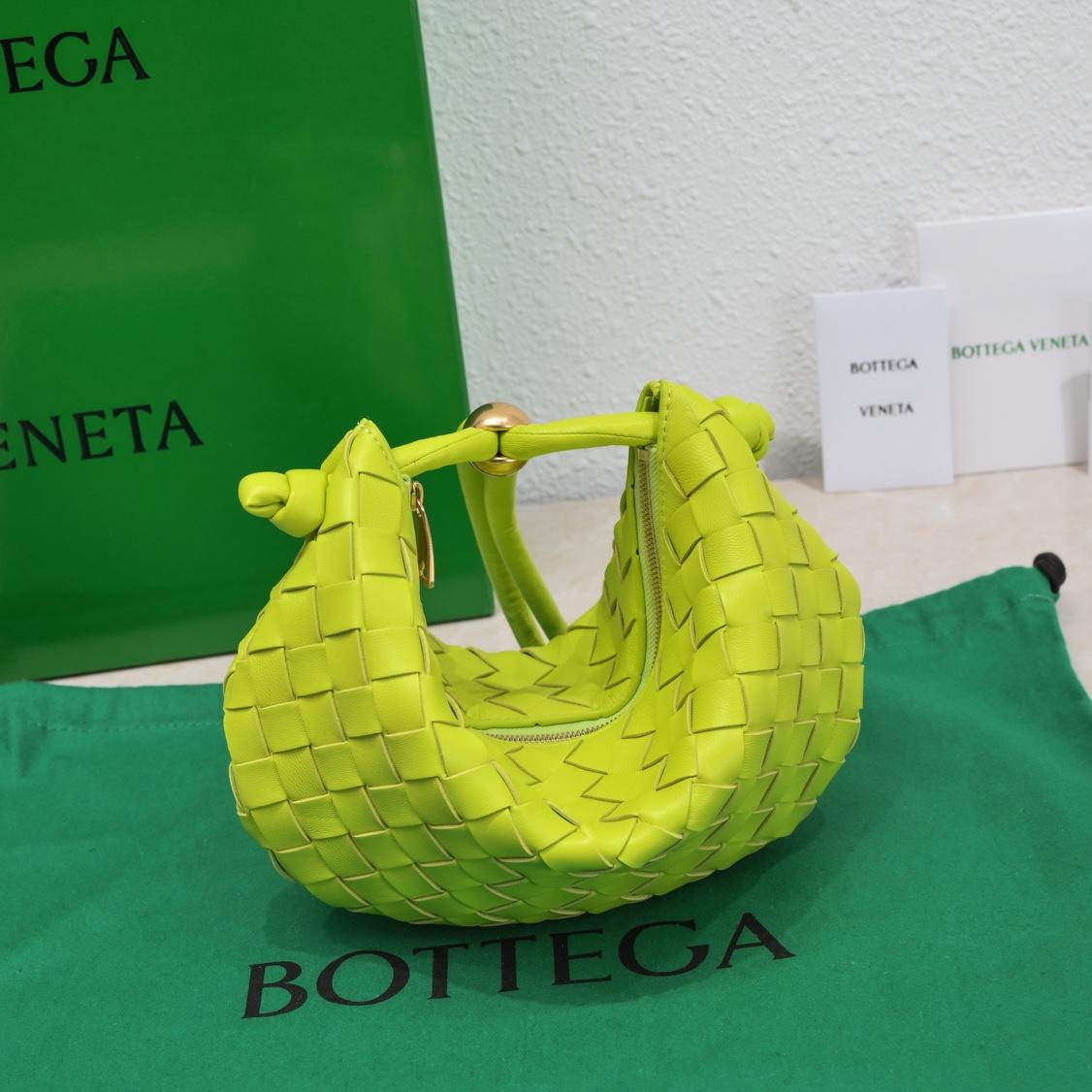 Bottega Veneta Turn Pouch - 상세 이미지