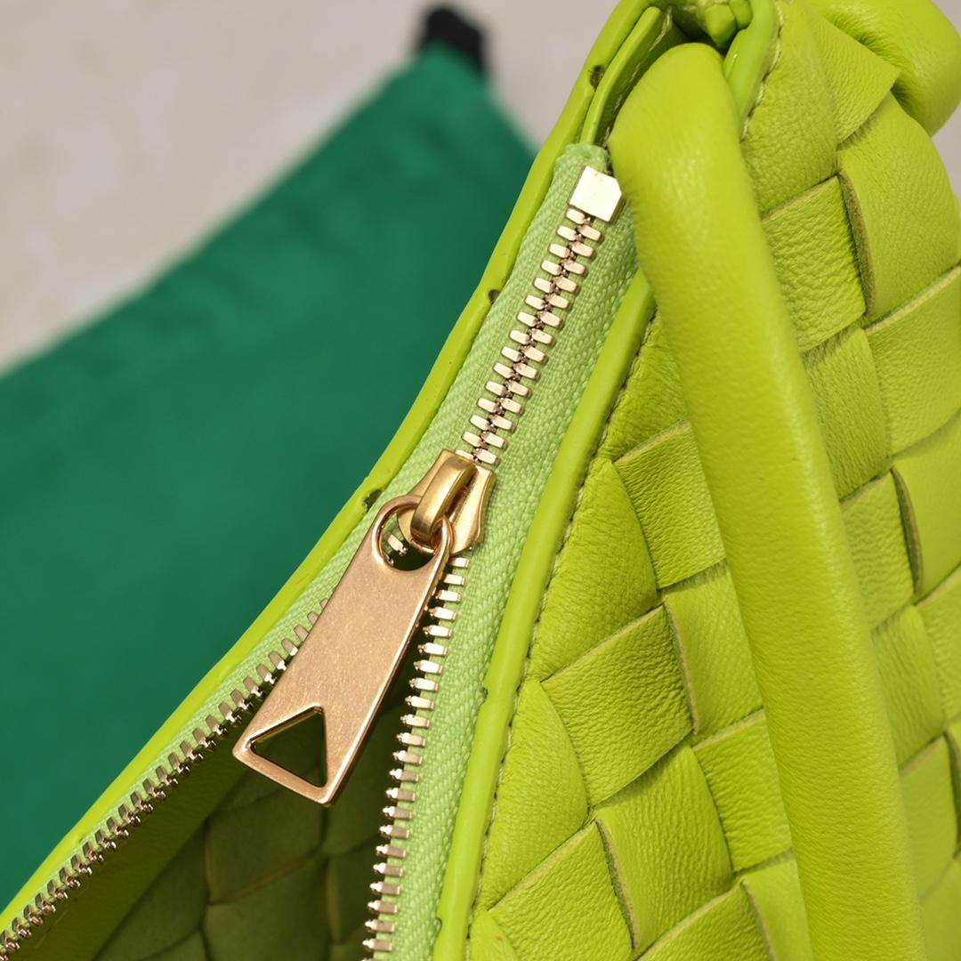 Bottega Veneta Turn Pouch - 상세 이미지