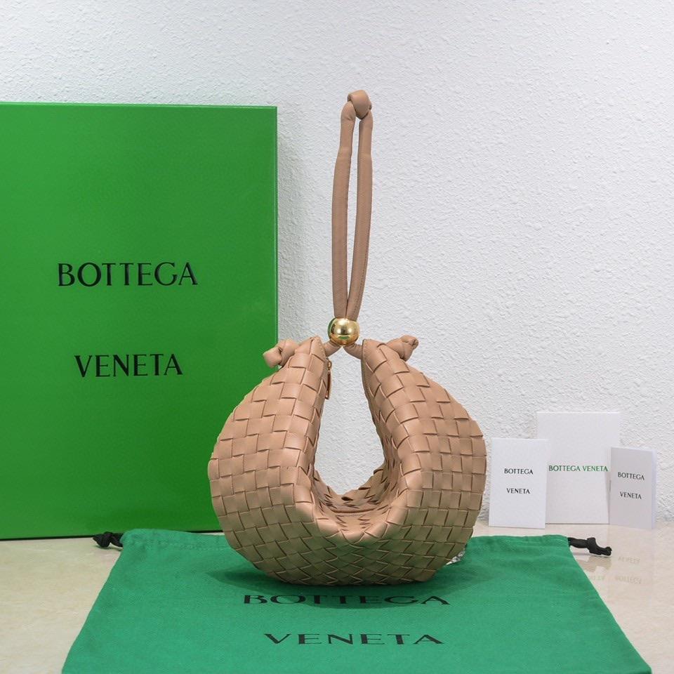 Bottega Veneta Turn Pouch - 상세 이미지