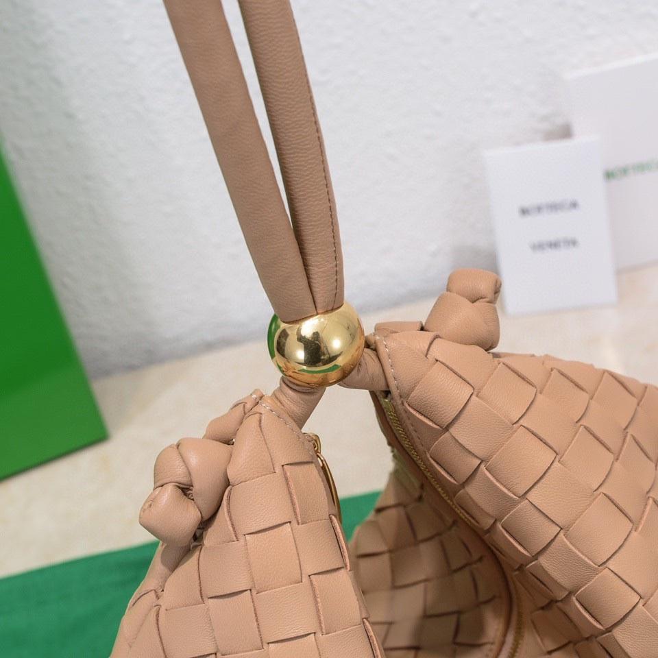 Bottega Veneta Turn Pouch - 상세 이미지