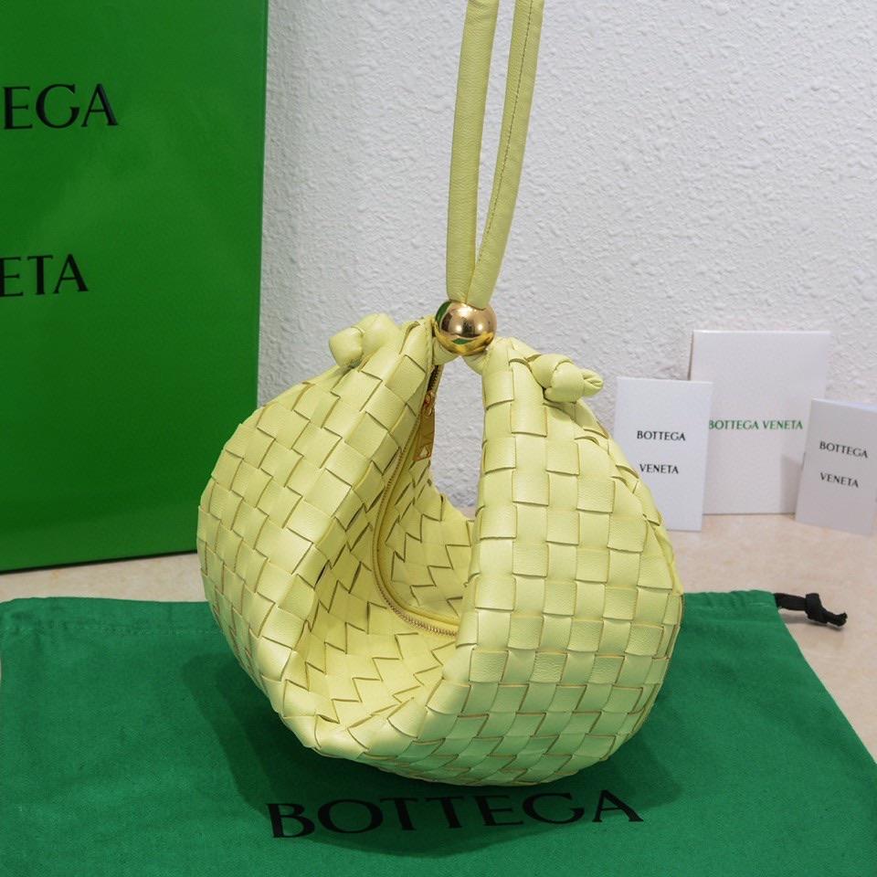 Bottega Veneta Turn Pouch - 상세 이미지