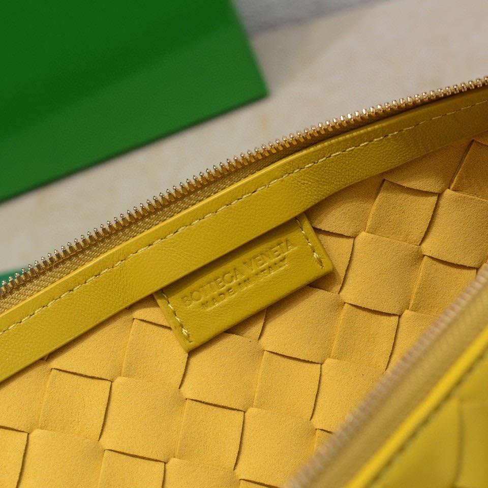 Bottega Veneta Turn Pouch - 상세 이미지
