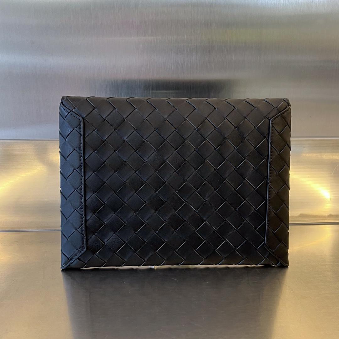 Bottega Veneta Bottega Veneta intrecio Flap Pouch 레플리카 20번 이미지 - Bag | 세미샵 레플리카 사이트