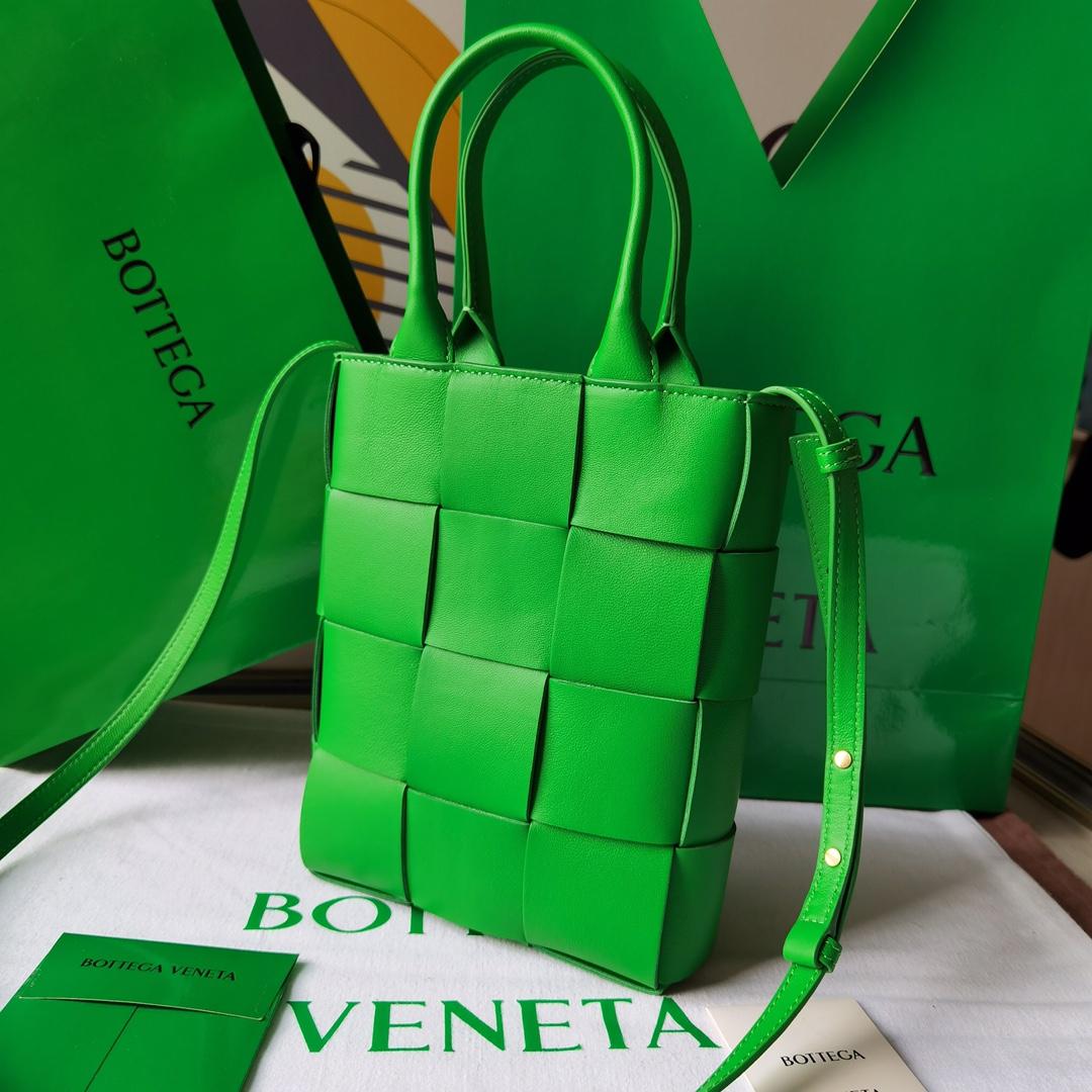 Bottega Veneta Bottega Veneta intrecio Tote Cross 레플리카 11번 이미지 - Bag | 세미샵 레플리카 사이트