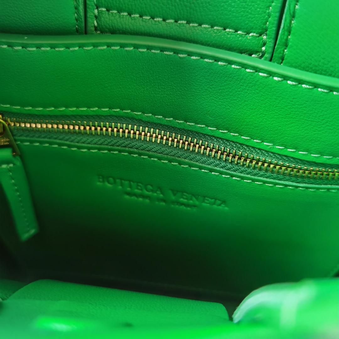 Bottega Veneta Bottega Veneta intrecio Tote Cross 레플리카 18번 이미지 - Bag | 세미샵 레플리카 사이트