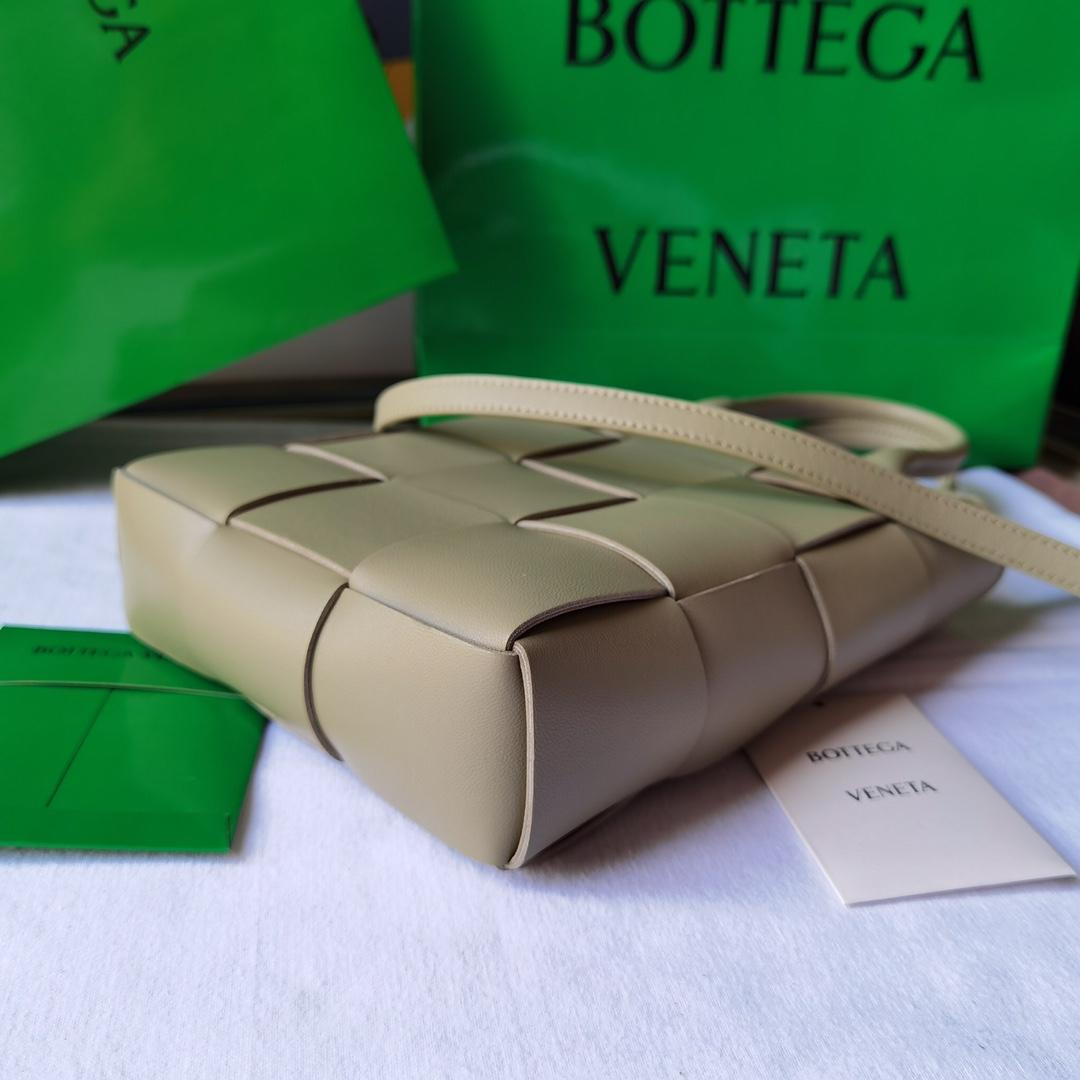 Bottega Veneta Bottega Veneta intrecio Tote Cross 레플리카 22번 이미지 - Bag | 세미샵 레플리카 사이트