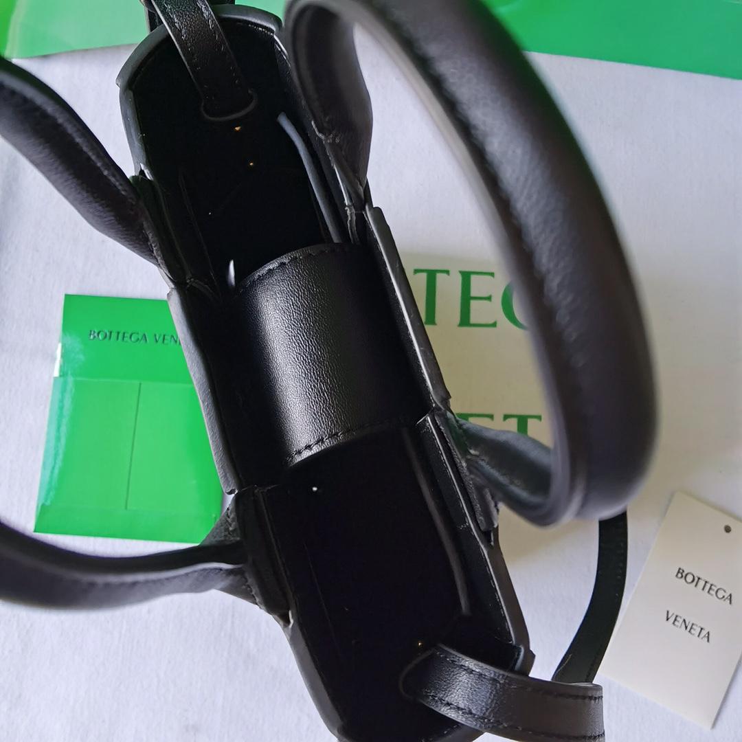 Bottega Veneta Bottega Veneta intrecio Tote Cross 레플리카 34번 이미지 - Bag | 세미샵 레플리카 사이트