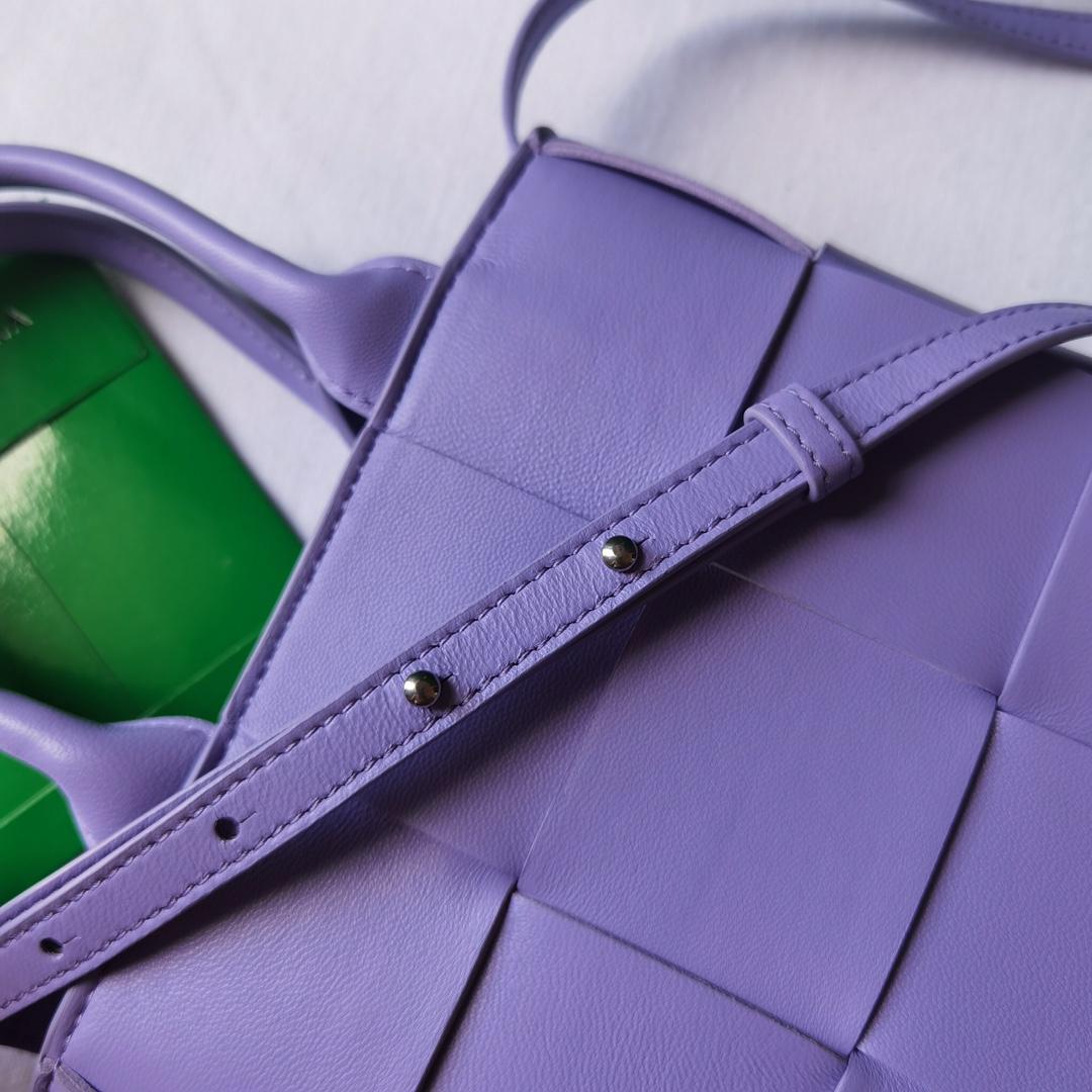 Bottega Veneta Bottega Veneta intrecio Tote Cross 레플리카 50번 이미지 - Bag | 세미샵 레플리카 사이트