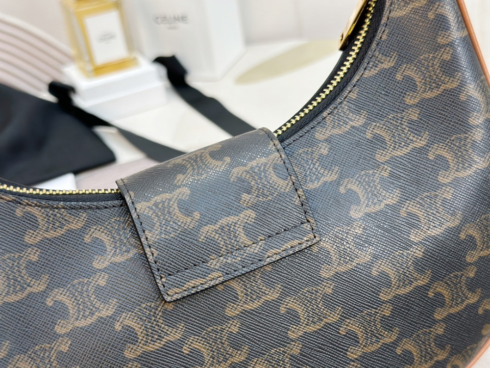 C E L I N E Celine Ava Triomphe Bag Soft Calfskin 레플리카 8번 이미지 - Bag | 세미샵 레플리카 사이트