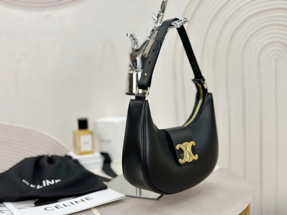 C E L I N E Celine Ava Triomphe Bag Soft Calfskin 레플리카 3번 이미지 - Bag | 세미샵 레플리카 사이트