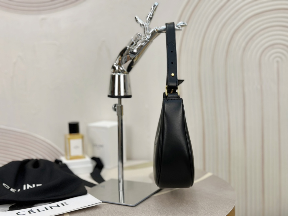 C E L I N E Celine Ava Triomphe Bag Soft Calfskin 레플리카 4번 이미지 - Bag | 세미샵 레플리카 사이트