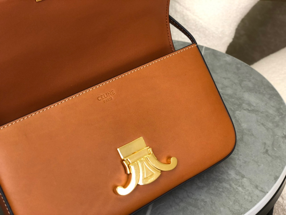C E L I N E Celine Claude Triomphe Shoulder Bag Calfskin 레플리카 7번 이미지 - Bag | 세미샵 레플리카 사이트