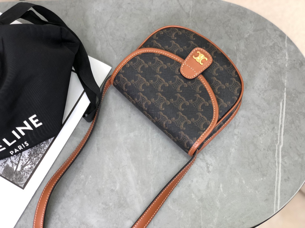 C E L I N E Celine Mini Besace Triomphe Canvas and Calfskin 레플리카 5번 이미지 - Bag | 세미샵 레플리카 사이트