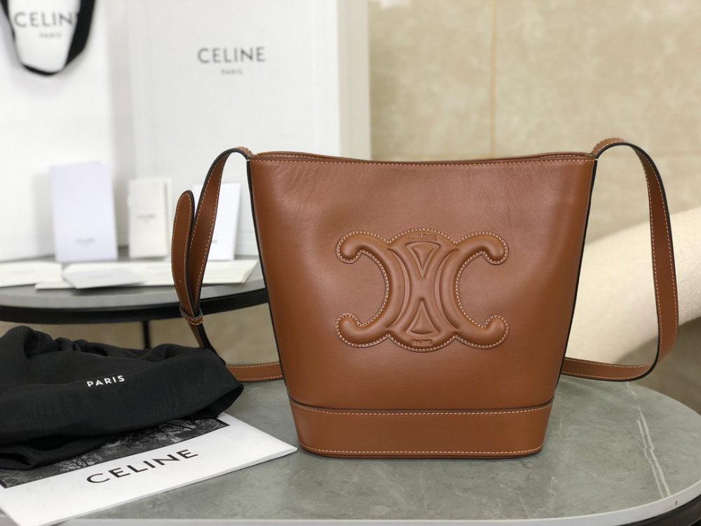 C E L I N E Celine Qurio Triomphe Bucket Soft Calfskin 레플리카 1번 이미지 - Bag | 세미샵 레플리카 사이트