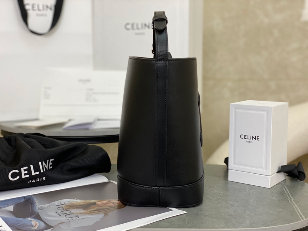 C E L I N E Celine Qurio Triomphe Bucket Soft Calfskin 레플리카 4번 이미지 - Bag | 세미샵 레플리카 사이트