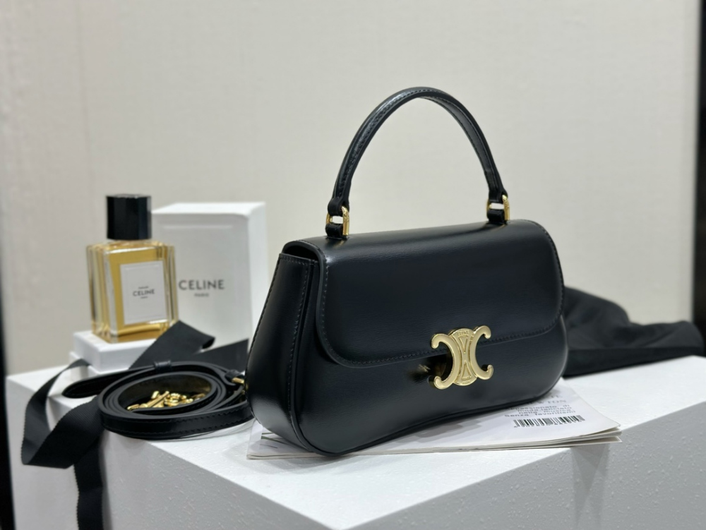 C E L I N E Celine Teen Lola Triomphe Shiny Calfskin 레플리카 3번 이미지 - Bag | 세미샵 레플리카 사이트