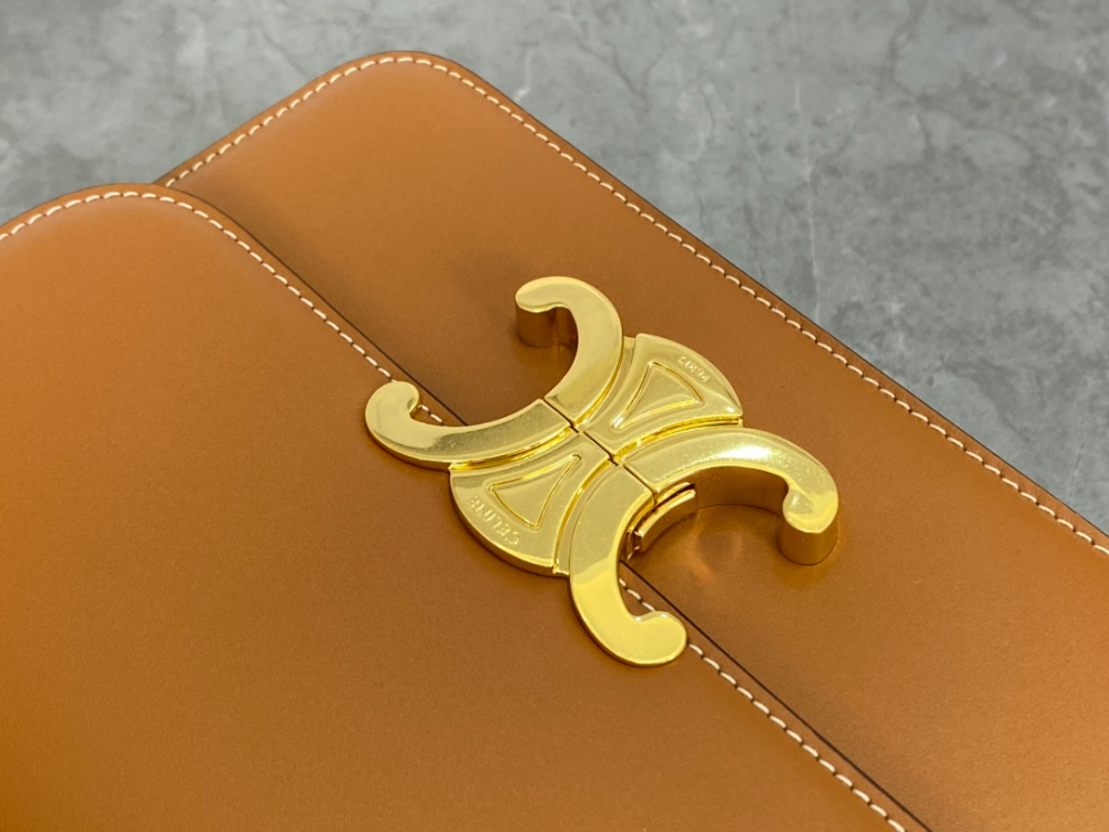 C E L I N E Celine Teen Triomphe Bag Shiny Calfskin 레플리카 5번 이미지 - Bag | 세미샵 레플리카 사이트