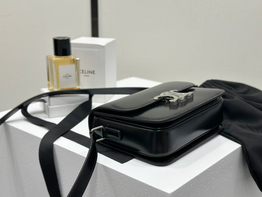 C E L I N E Celine Teen Triomphe Bag Shiny Calfskin 레플리카 4번 이미지 - Bag | 세미샵 레플리카 사이트