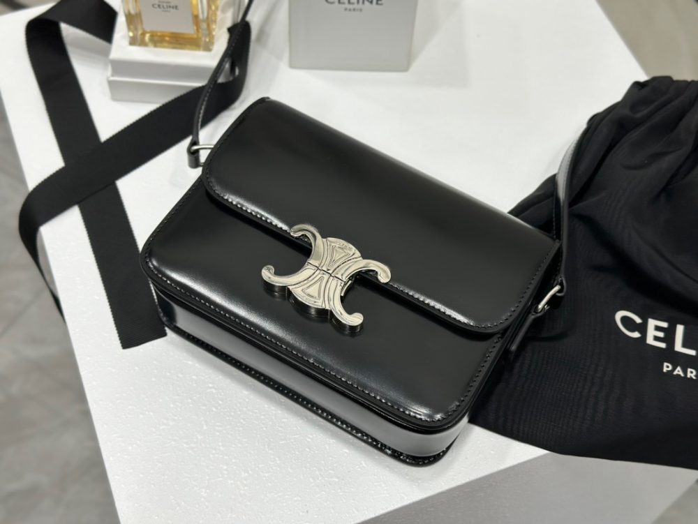 C E L I N E Celine Teen Triomphe Bag Shiny Calfskin 레플리카 6번 이미지 - Bag | 세미샵 레플리카 사이트