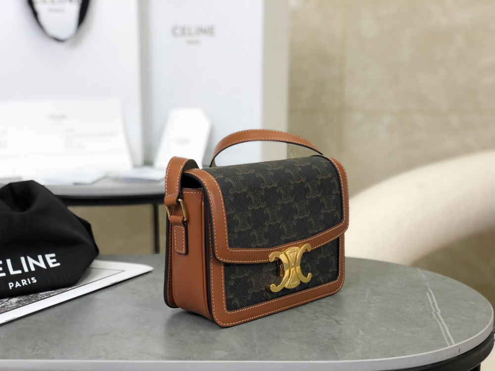 C E L I N E Celine Teen Triomphe Canvas Bag 레플리카 3번 이미지 - Bag | 세미샵 레플리카 사이트