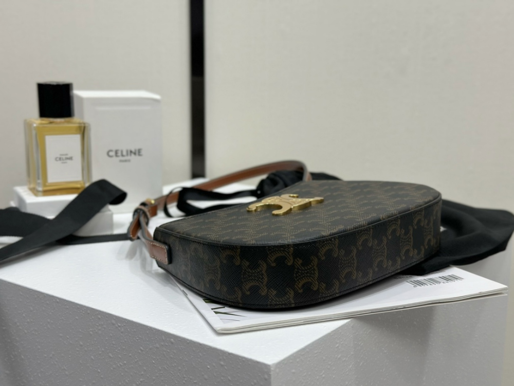 C E L I N E Celine Tilly Canvas & Calfskin 레플리카 5번 이미지 - Bag | 세미샵 레플리카 사이트