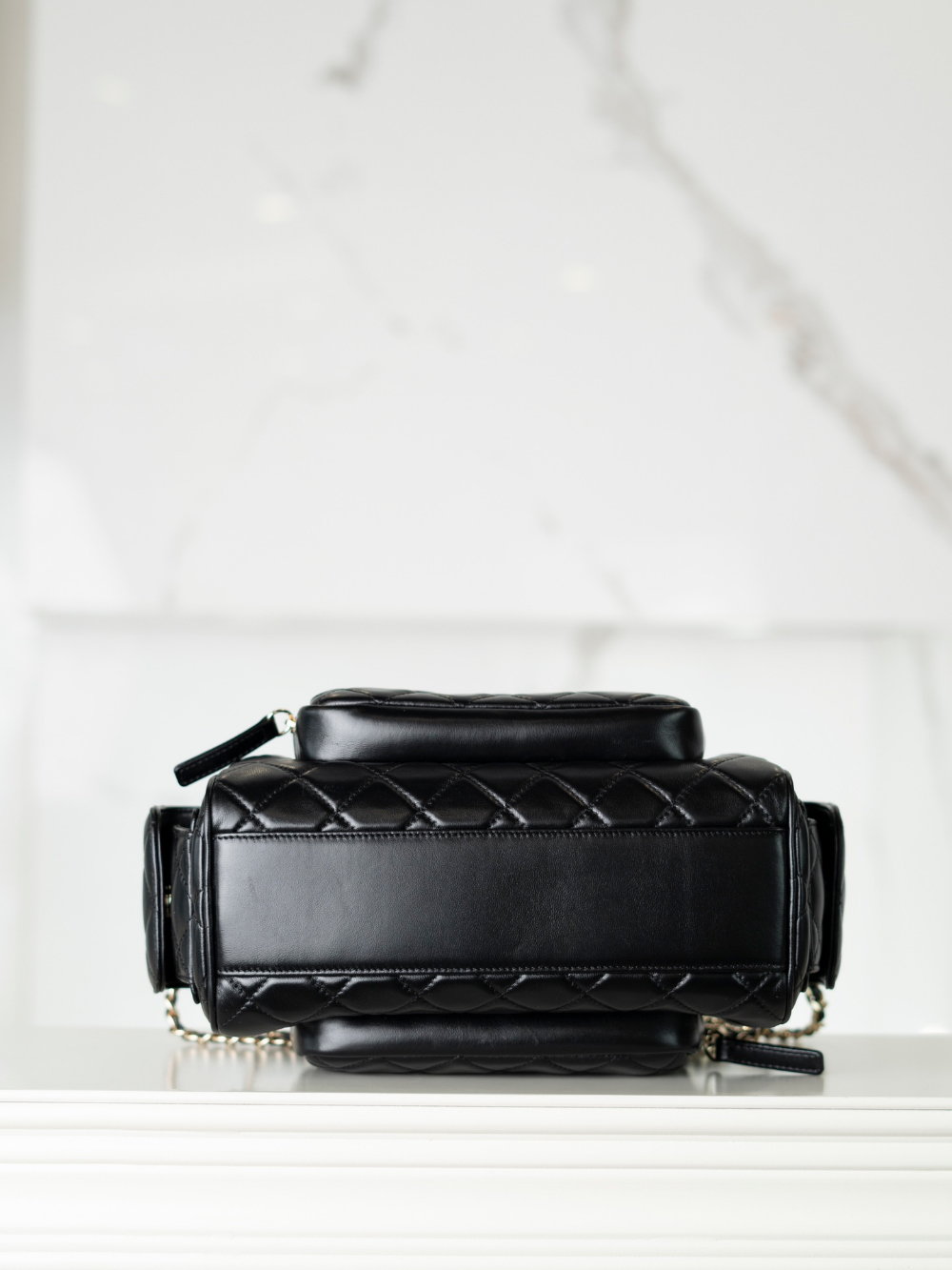 C H A N E L Chanel 24K Multi Pocket Camera 레플리카 5번 이미지 - Bag | 세미샵 레플리카 사이트