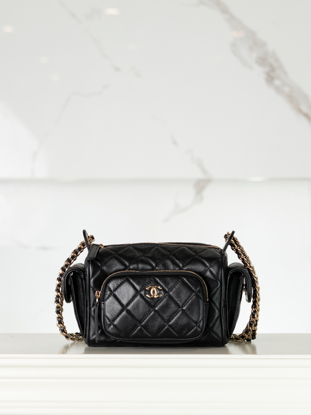 C H A N E L Chanel 24K Multi Pocket Camera 레플리카 1번 이미지 - Bag | 세미샵 레플리카 사이트