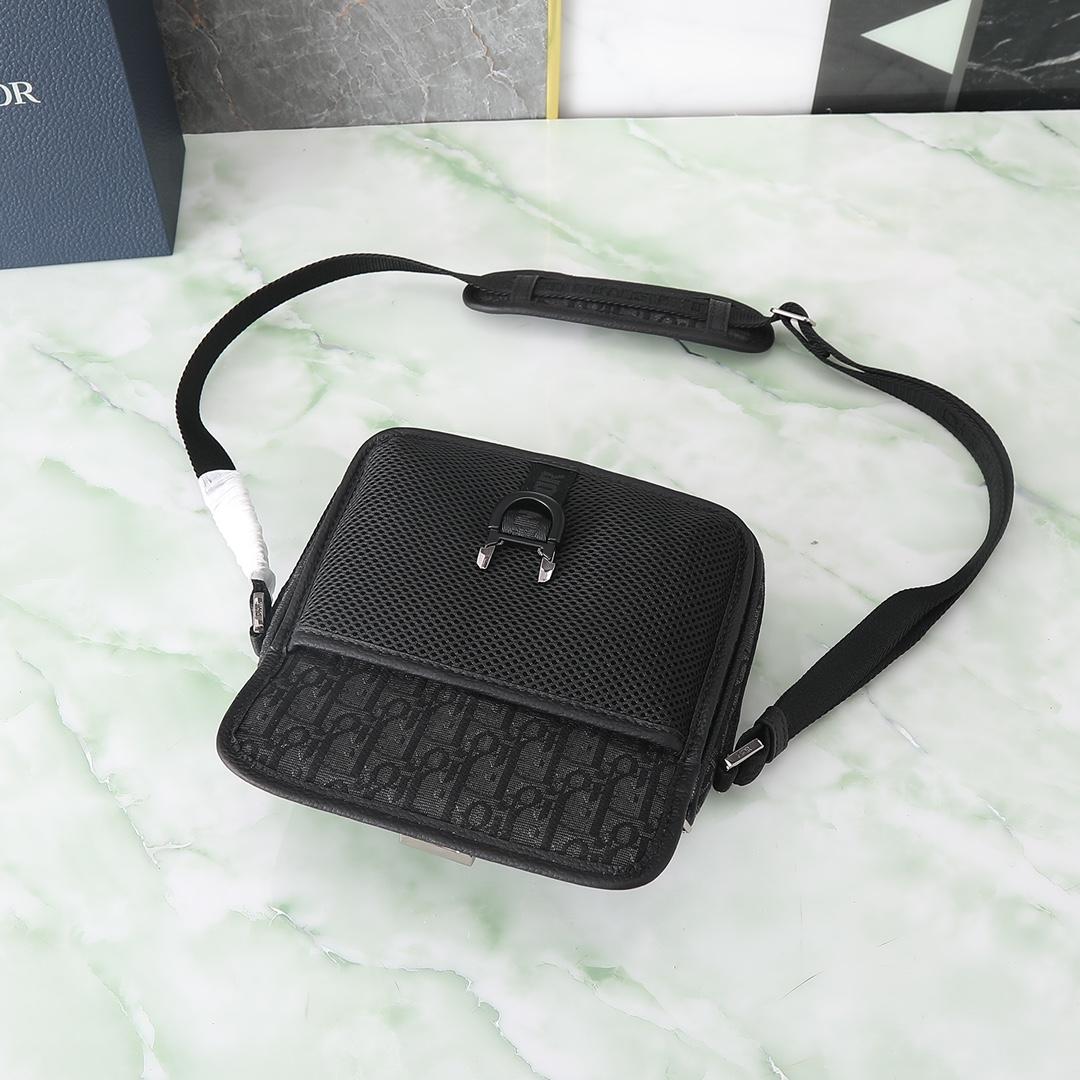 D I O R Dior 8 With Strap 레플리카 13번 이미지 - Bag | 세미샵 레플리카 사이트