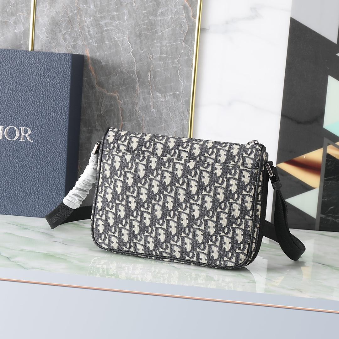 D I O R Dior 8 With Strap 레플리카 18번 이미지 - Bag | 세미샵 레플리카 사이트