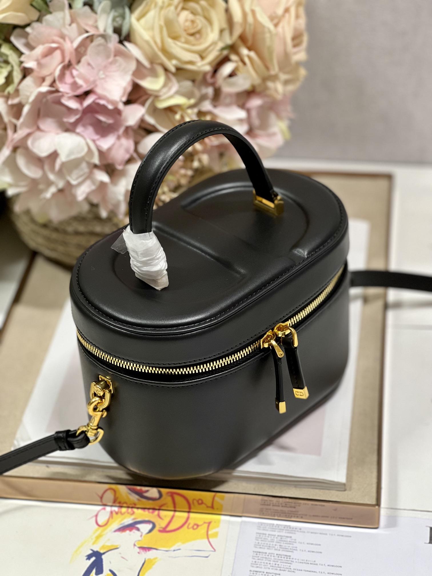 D I O R Dior CD Signature Vanity Case 레플리카 37번 이미지 - Bag | 세미샵 레플리카 사이트