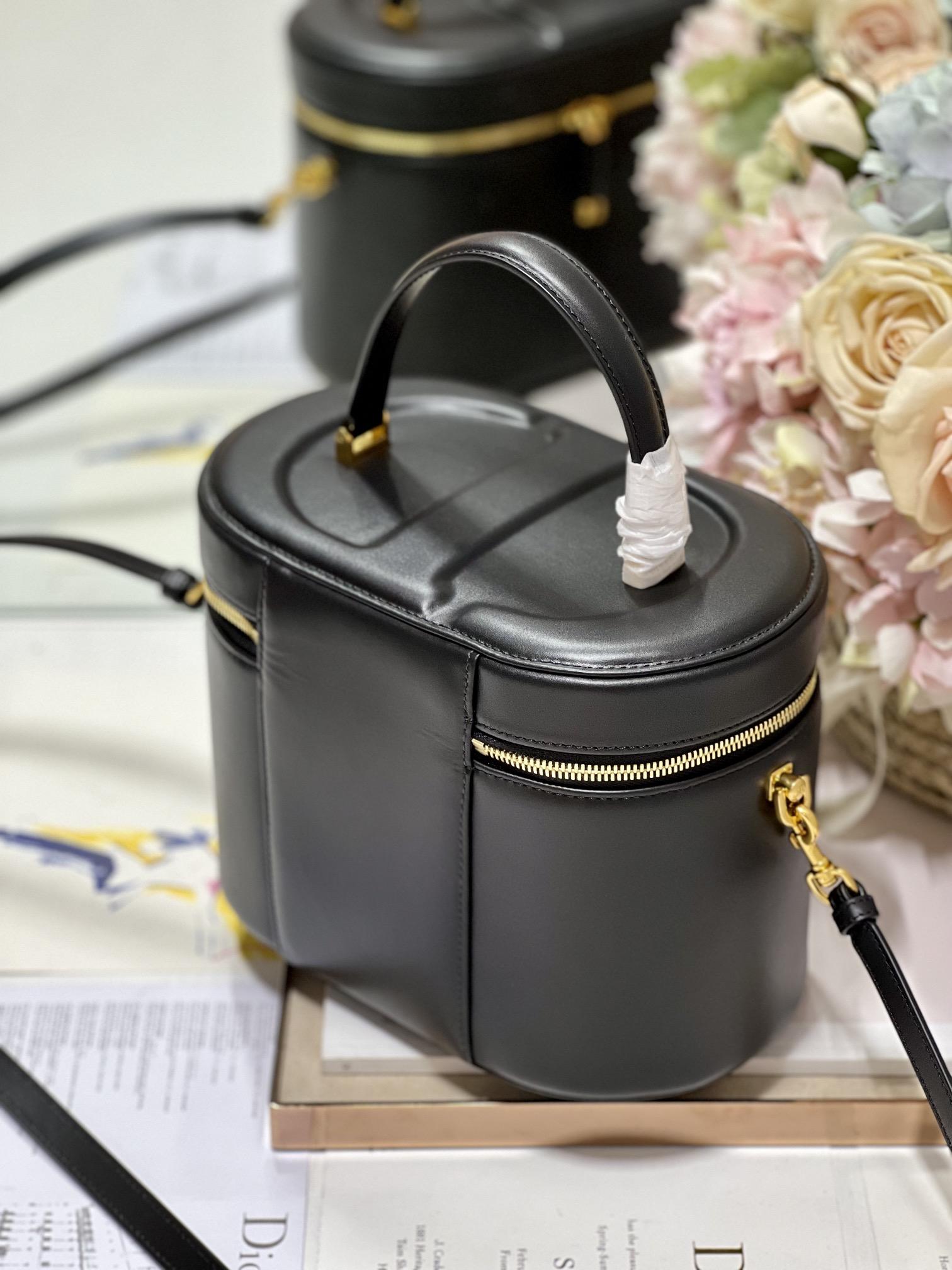 D I O R Dior CD Signature Vanity Case 레플리카 42번 이미지 - Bag | 세미샵 레플리카 사이트