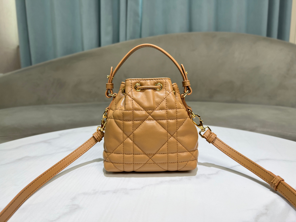D I O R Dior Caro Nano Bucket 레플리카 2번 이미지 - Bag | 세미샵 레플리카 사이트