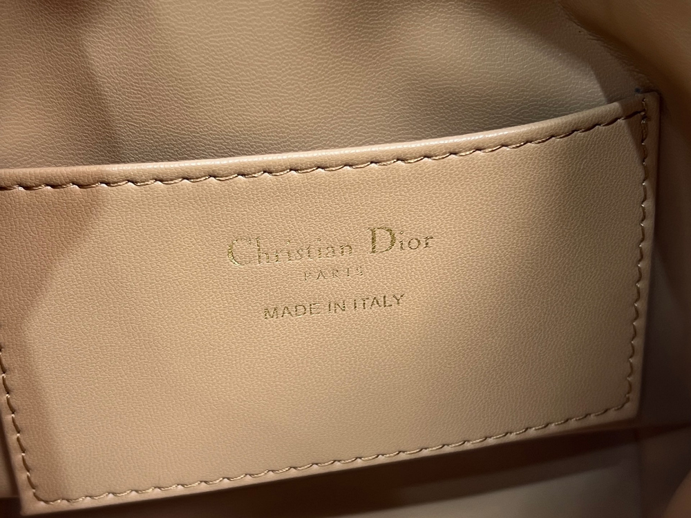 D I O R Dior Caro Nano Bucket 레플리카 8번 이미지 - Bag | 세미샵 레플리카 사이트