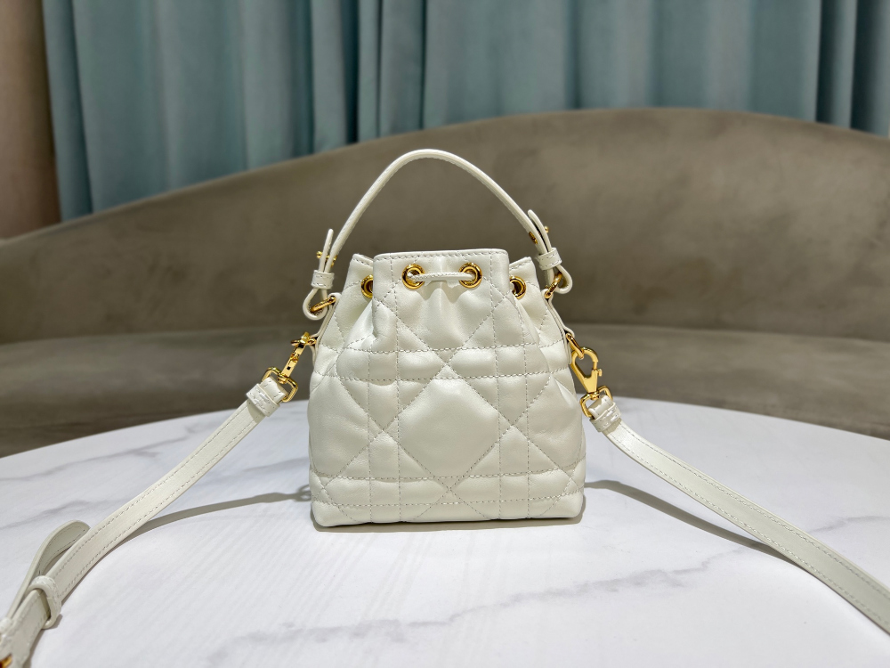 D I O R Dior Caro Nano Bucket 레플리카 2번 이미지 - Bag | 세미샵 레플리카 사이트