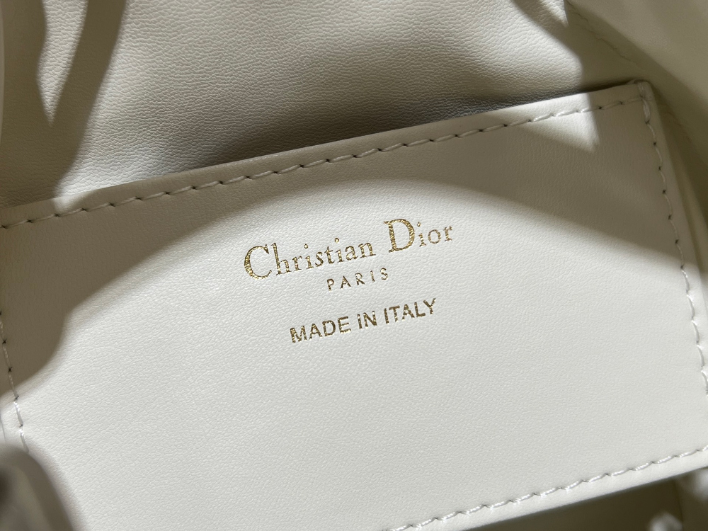 D I O R Dior Caro Nano Bucket 레플리카 8번 이미지 - Bag | 세미샵 레플리카 사이트