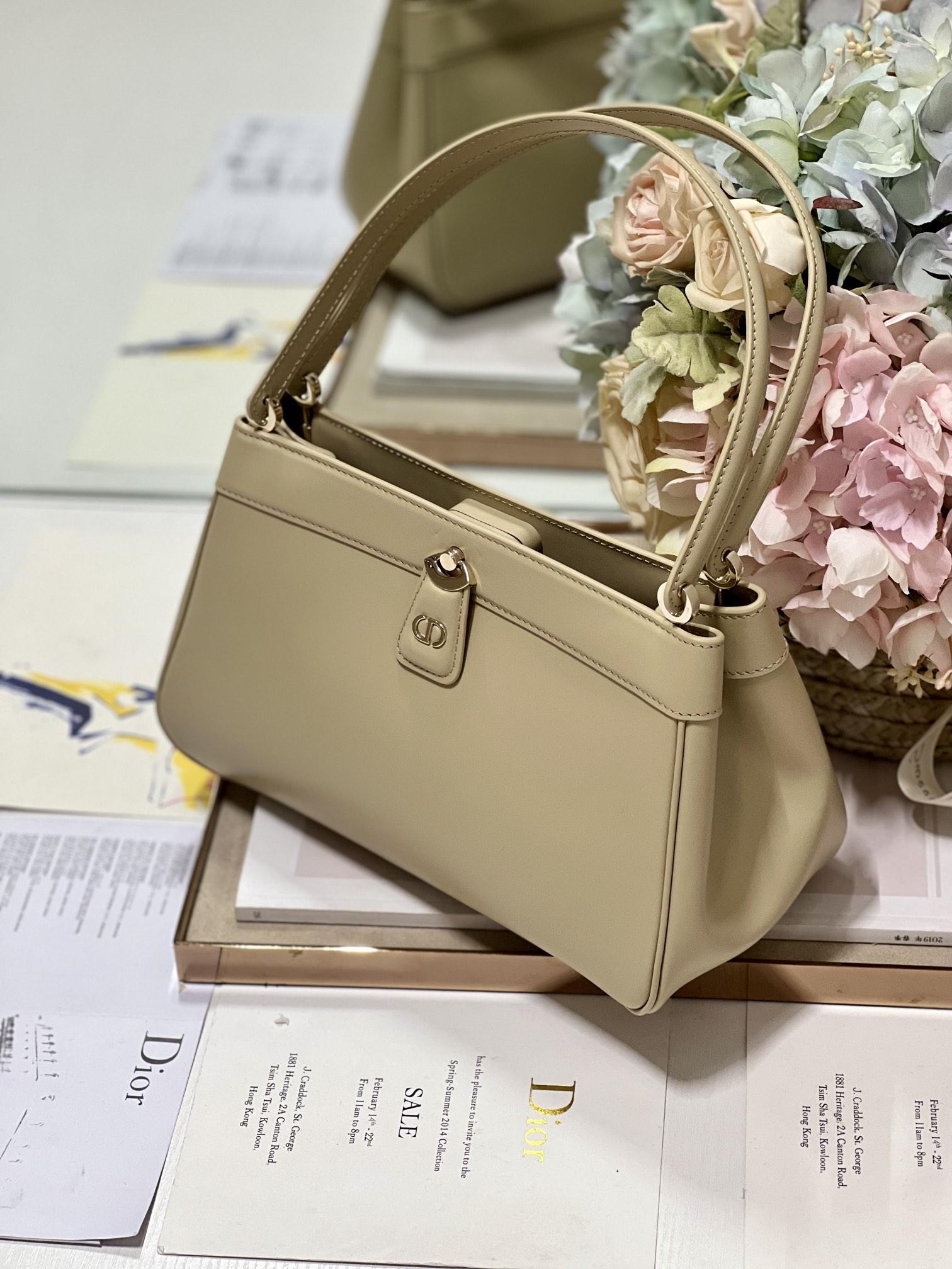 D I O R Dior Key 레플리카 19번 이미지 - Bag | 세미샵 레플리카 사이트