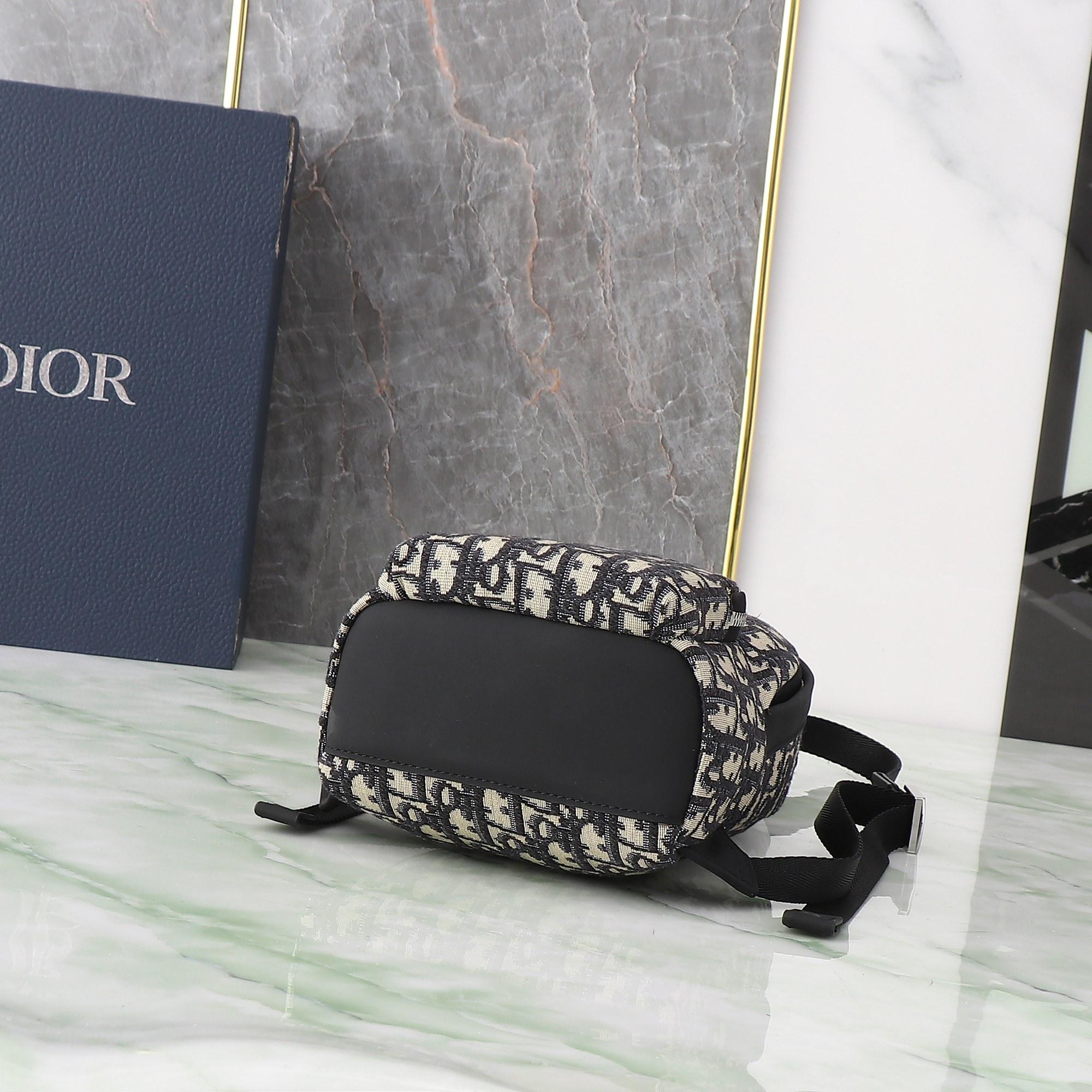 D I O R Dior Kids Mini Rider Backpack 레플리카 4번 이미지 - Bag | 세미샵 레플리카 사이트