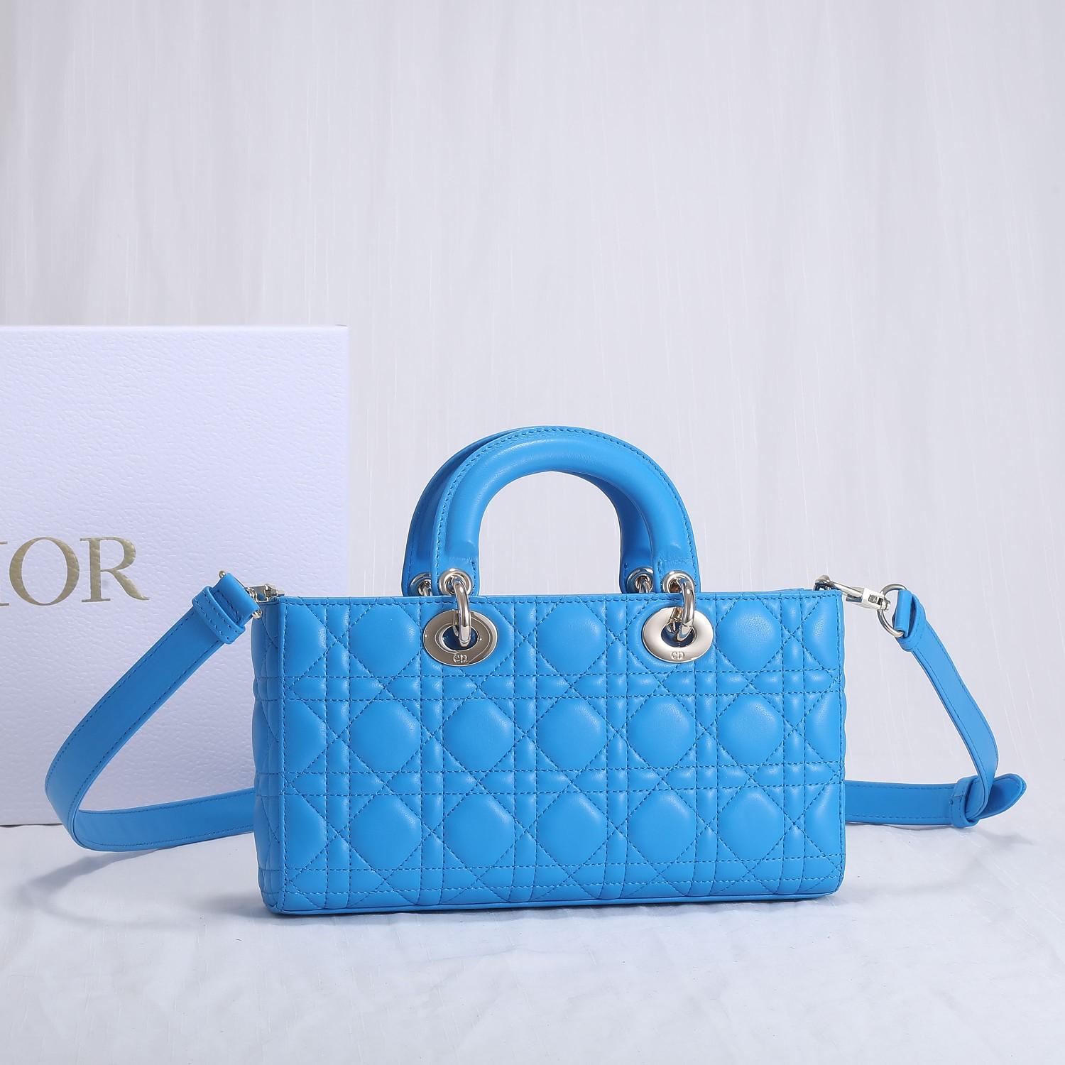 D I O R Dior Lady D-Joy Medium 레플리카 10번 이미지 - Bag | 세미샵 레플리카 사이트