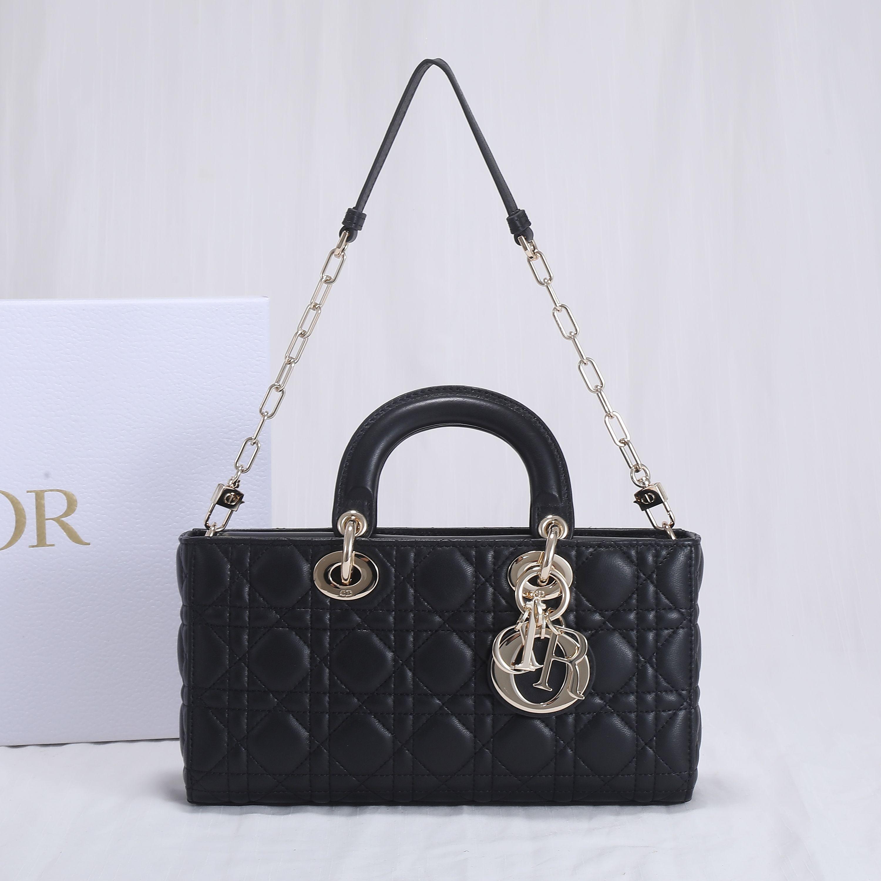 D I O R Dior Lady D-Joy Medium 레플리카 48번 이미지 - Bag | 세미샵 레플리카 사이트