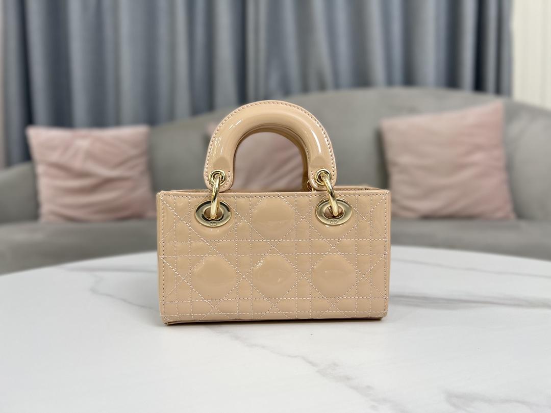D I O R Dior Lady D-Joy Patent 레플리카 18번 이미지 - Bag | 세미샵 레플리카 사이트