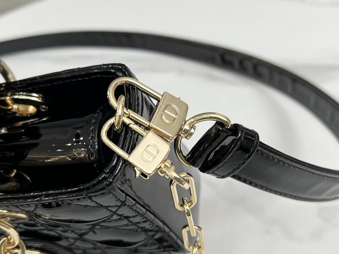 D I O R Dior Lady D-Joy Patent 레플리카 29번 이미지 - Bag | 세미샵 레플리카 사이트