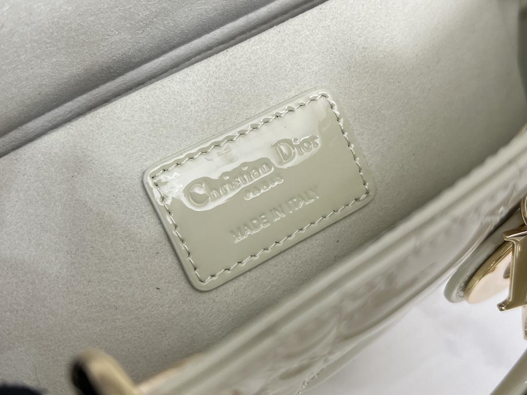 D I O R Dior Lady D-Joy Patent 레플리카 64번 이미지 - Bag | 세미샵 레플리카 사이트