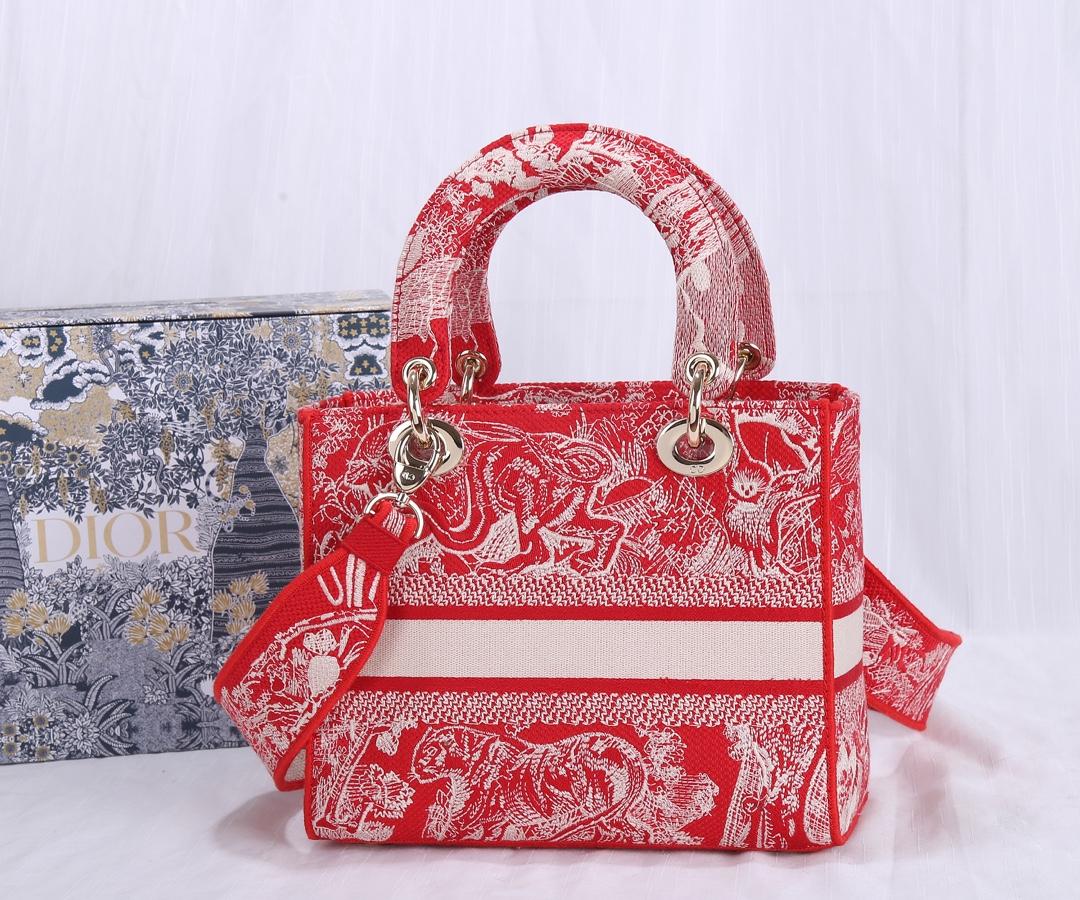 D I O R Dior Lady D-Lite Medium 레플리카 10번 이미지 - Bag | 세미샵 레플리카 사이트