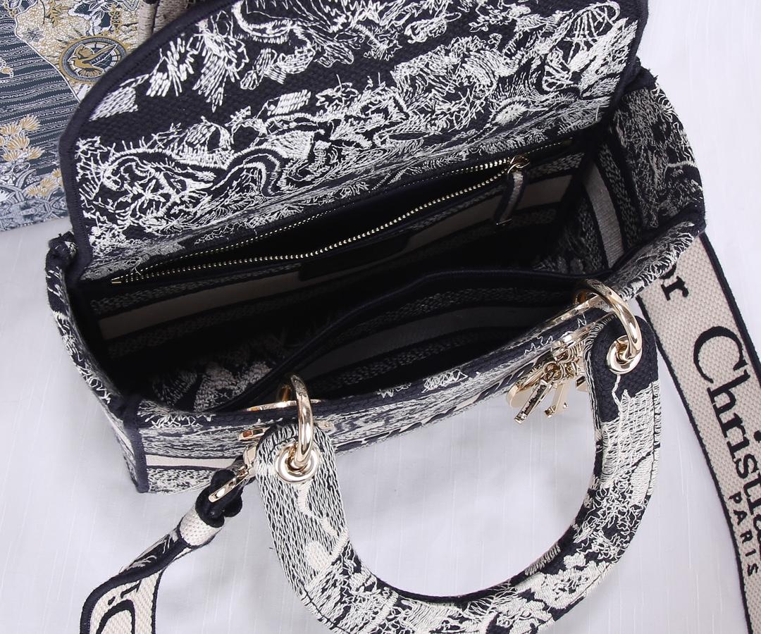 D I O R Dior Lady D-Lite Medium 레플리카 30번 이미지 - Bag | 세미샵 레플리카 사이트