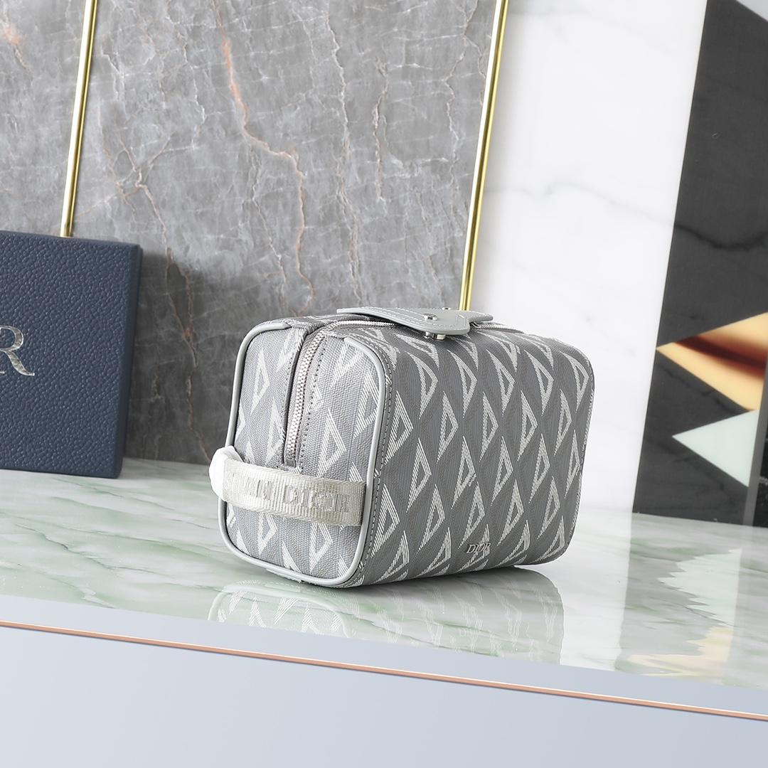 D I O R Dior Lingot Toiletry 레플리카 19번 이미지 - Bag | 세미샵 레플리카 사이트