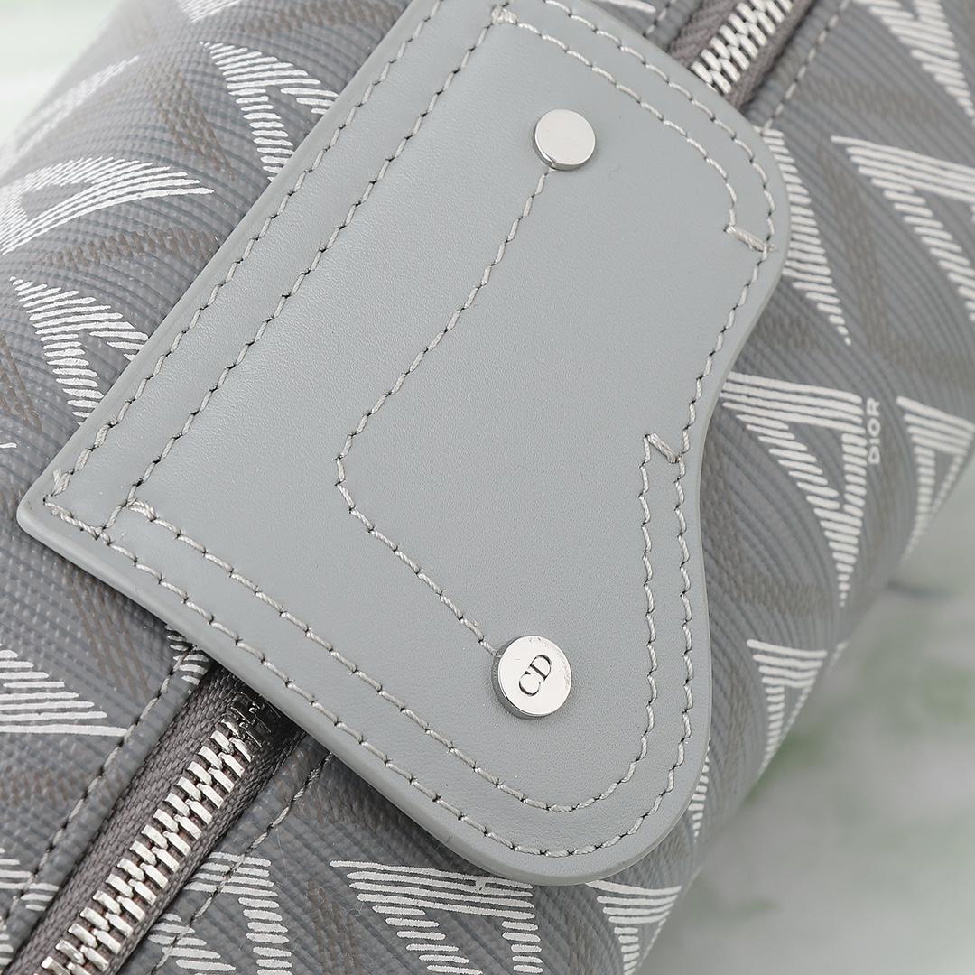 D I O R Dior Lingot Toiletry 레플리카 22번 이미지 - Bag | 세미샵 레플리카 사이트