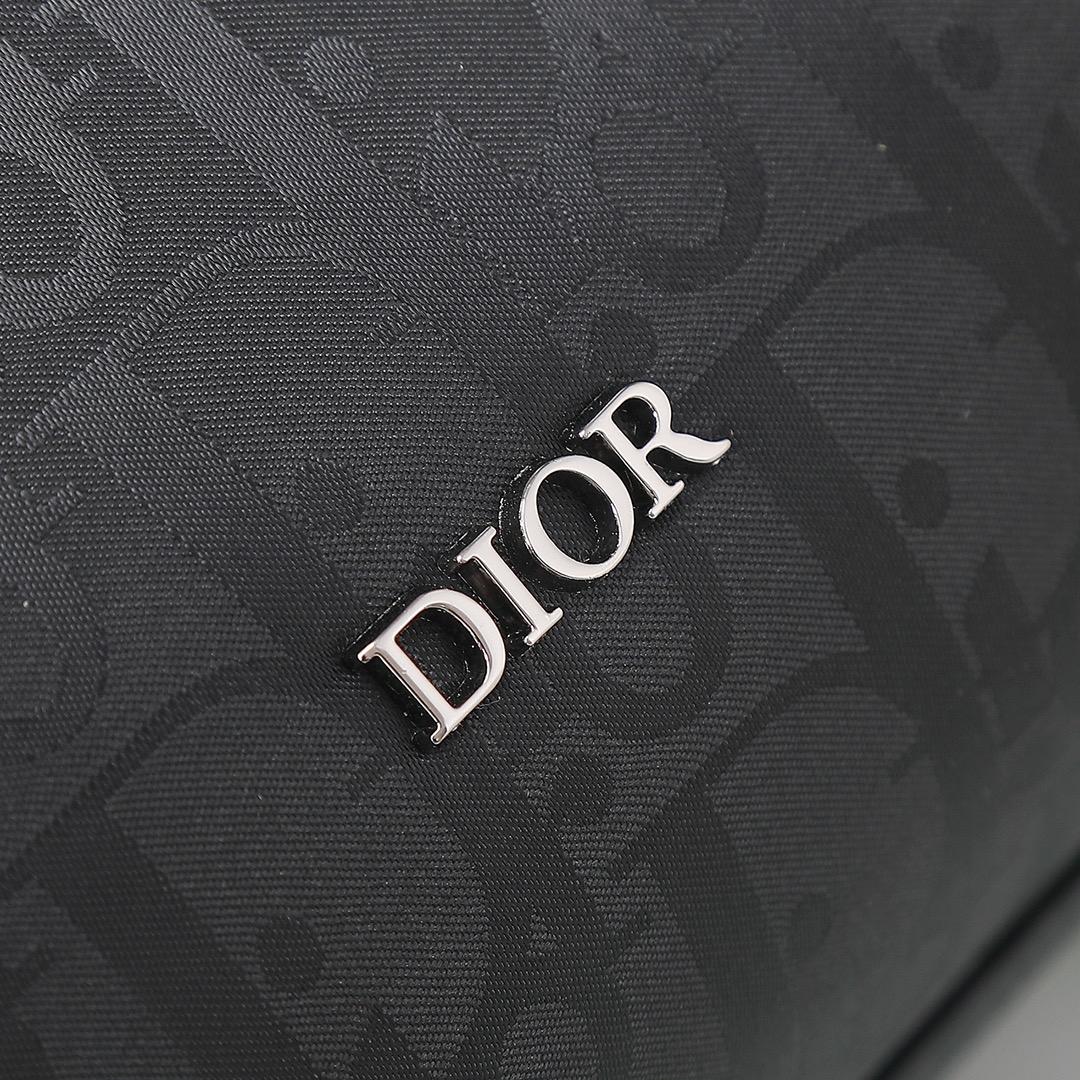 D I O R Dior Lingot Toiletry 레플리카 29번 이미지 - Bag | 세미샵 레플리카 사이트