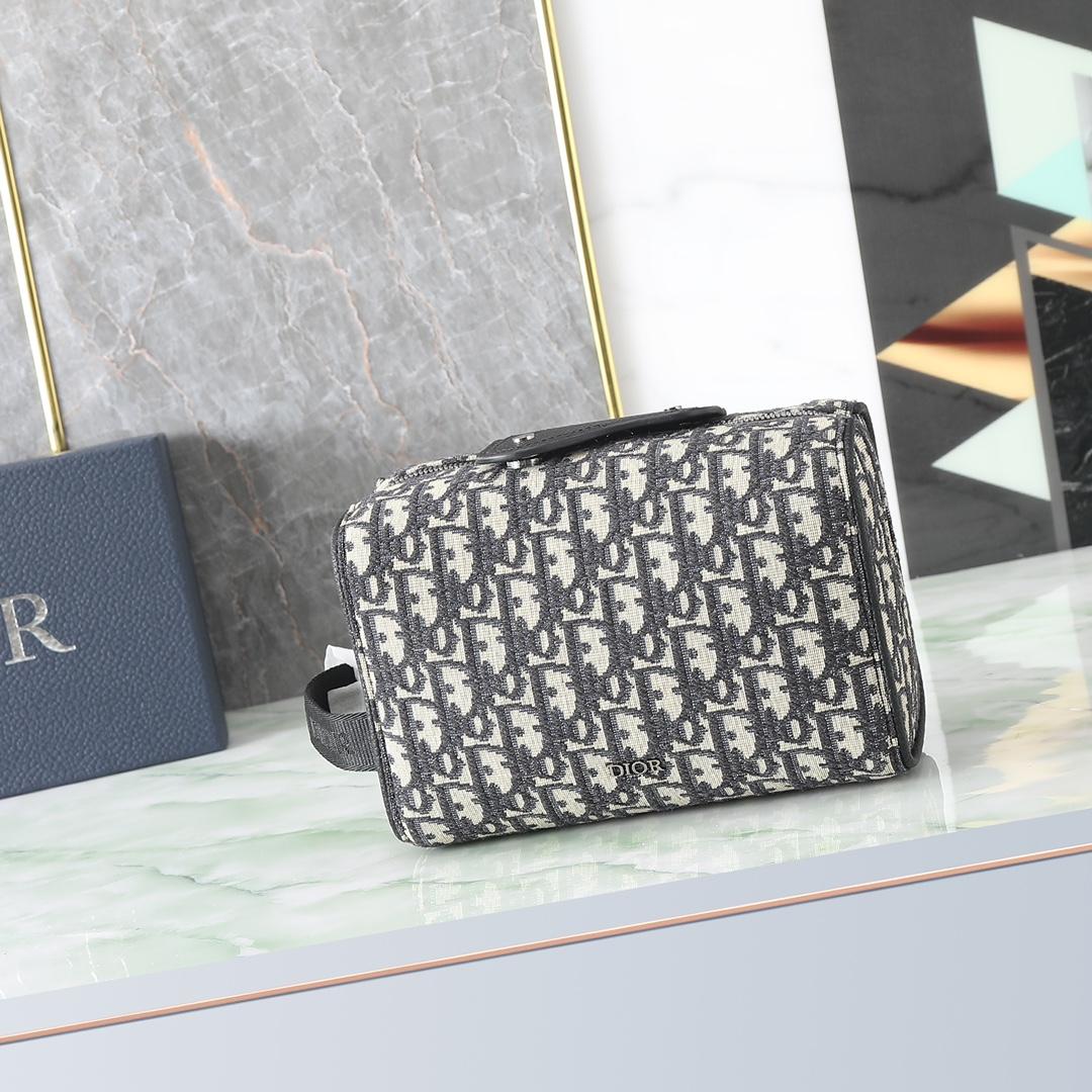 D I O R Dior Lingot Toiletry 레플리카 33번 이미지 - Bag | 세미샵 레플리카 사이트